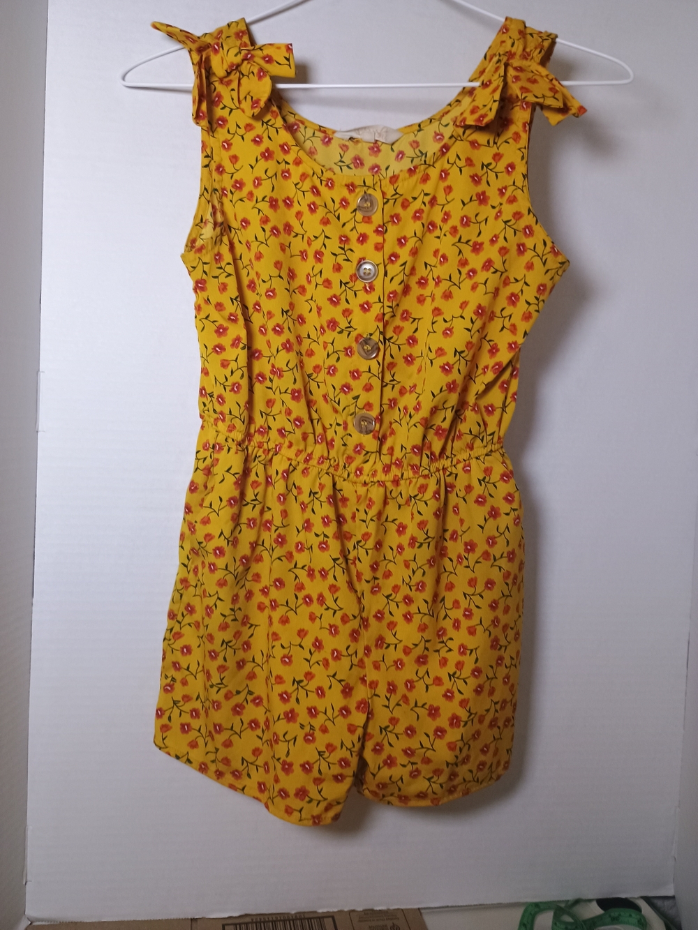 Ruby & Bloom Floral Romper in Yellow Size Large